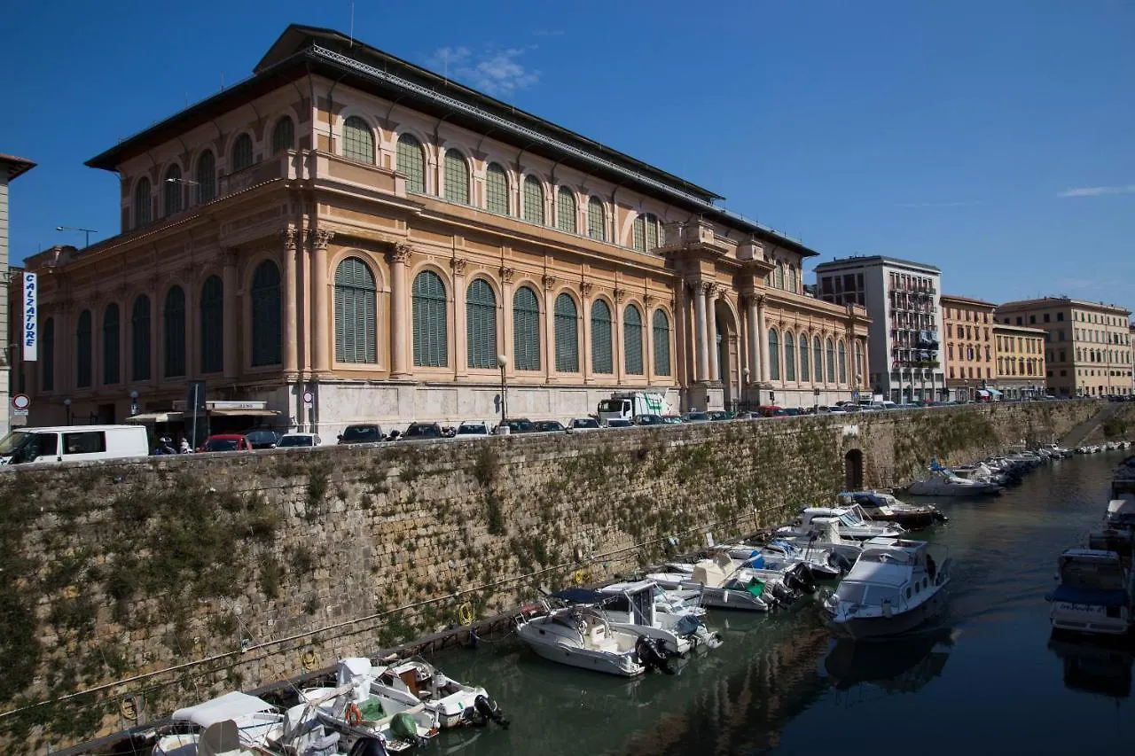 Luxurio Rooms With Baths Livorno Kwatera prywatna