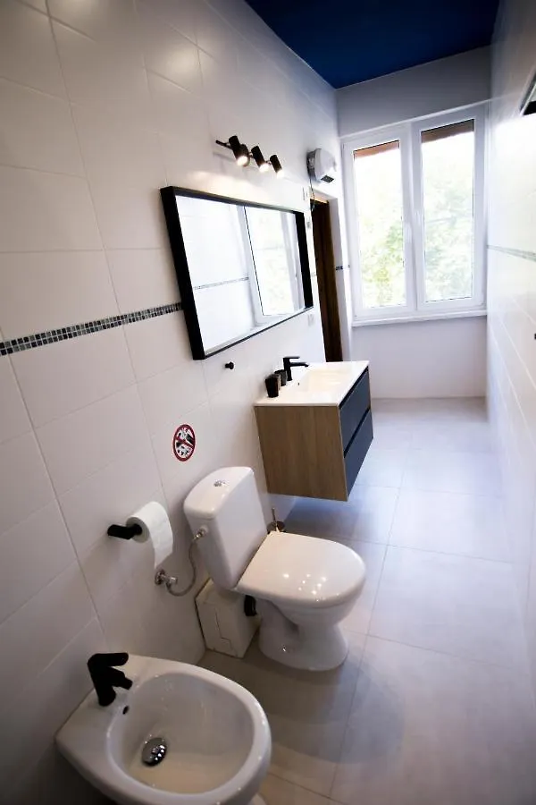 Luxurio Rooms With Baths Λιβόρνο Δωμάτια σε οικογενειακή κατοικία